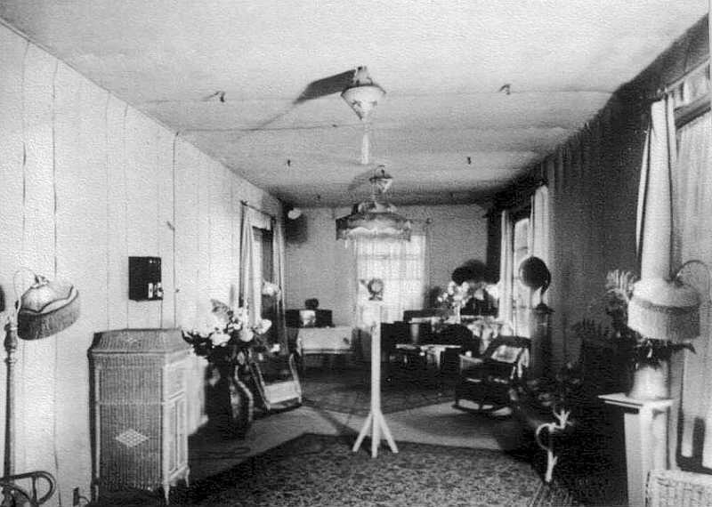 KRE Studio, Claremont Hotel