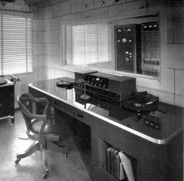KRE transmitter room