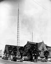 KFWM Oakland Educational Society, 1920's