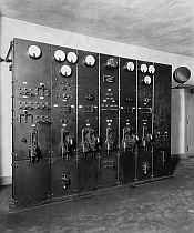 Power control cabinet